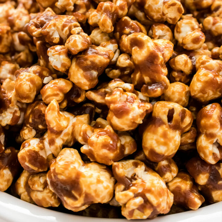 Easy Homemade Caramel Corn