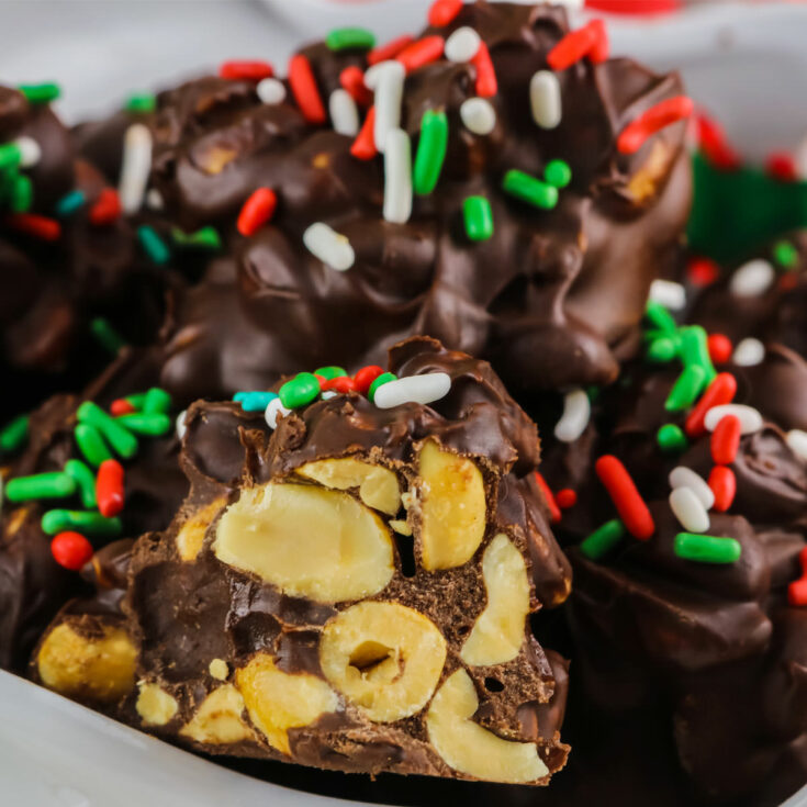 Christmas Peanut Clusters