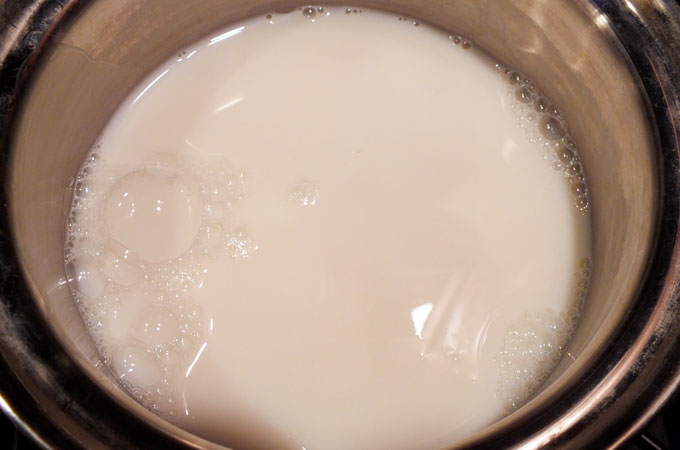Pour milk in a saucepan