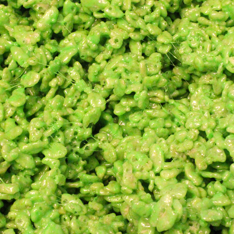 How to Make Grinch Green Rice Krispie Treats