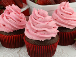 Strawberry Whipped Cream Frosting