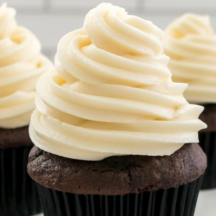 The Best Cream Cheese Frosting